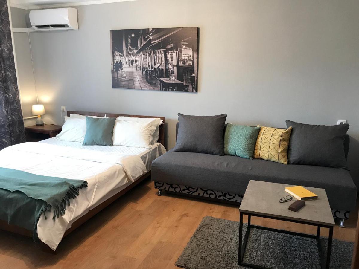 Apartment Olympyska On Velyka Vasylkyvska 45 Kyjev Exteriér fotografie